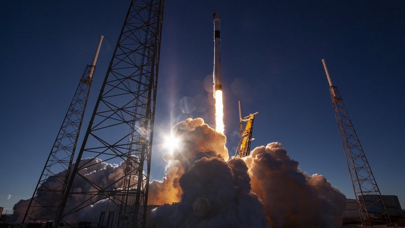 SpaceX Blasts Off Powerful GPS Satellite for US Military SpaceX Blasts Off Powerful GPS Satellite for US Military